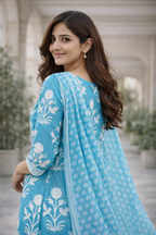 Saanvi Blossom Kurti Set