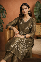 Elegant Olive Shimmer Set