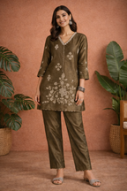 Elegant Olive Shimmer Set